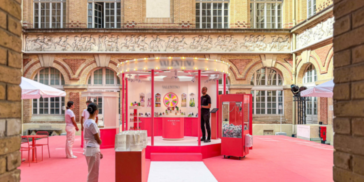 Pop up Valentino